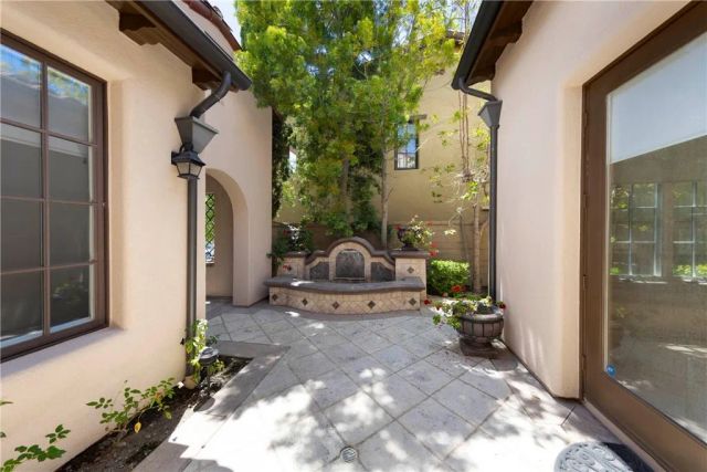 15 Shadowcast, Newport Coast, CA 92657