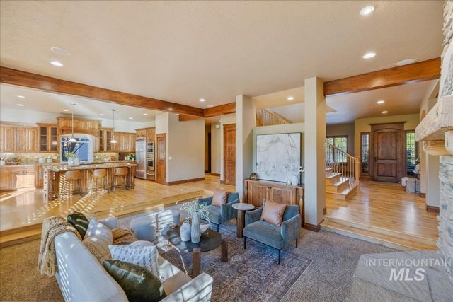 1479 W Oakhampton Dr, Eagle, ID 83616