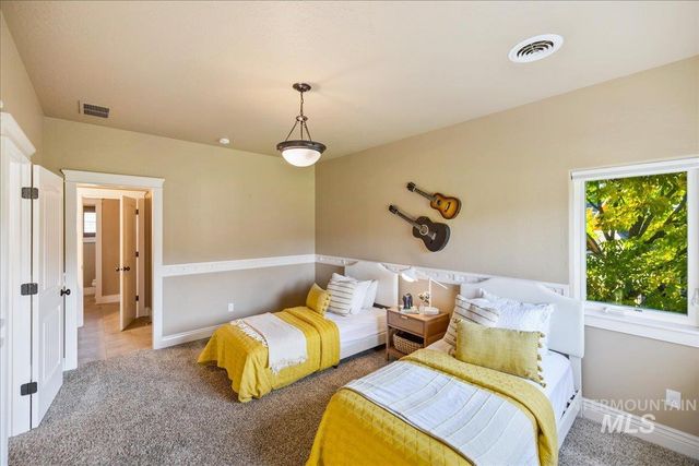 1479 W Oakhampton Dr, Eagle, ID 83616