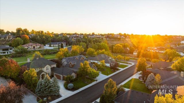 1479 W Oakhampton Dr, Eagle, ID 83616