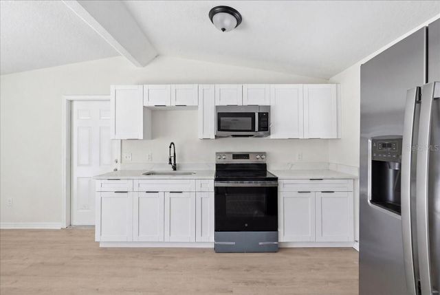 2515 HEBB ROAD, Auburndale, FL 33823
