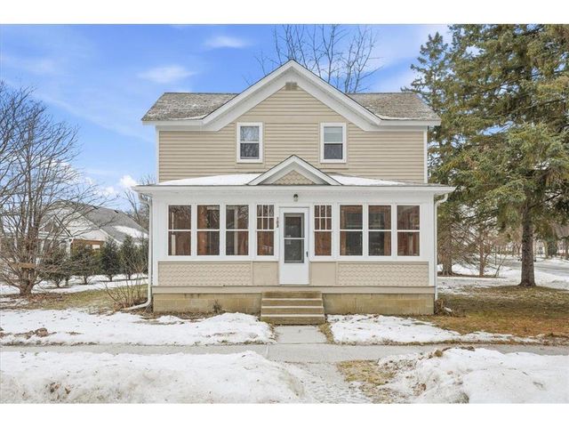 103 S 6th Street, River Falls, WI 54022