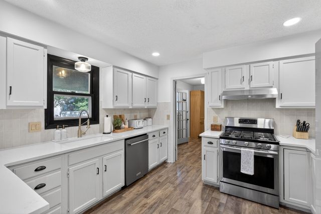 1509 N Westgate St, Wichita, KS 67212