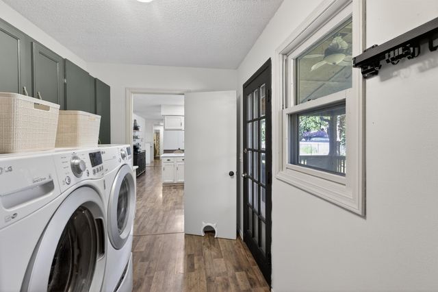1509 N Westgate St, Wichita, KS 67212