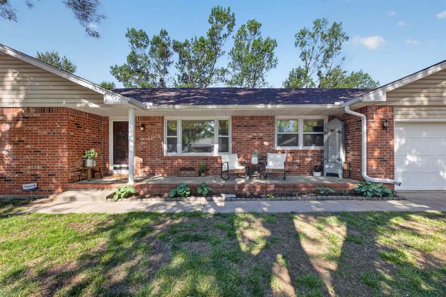 1509 N Westgate St, Wichita, KS 67212