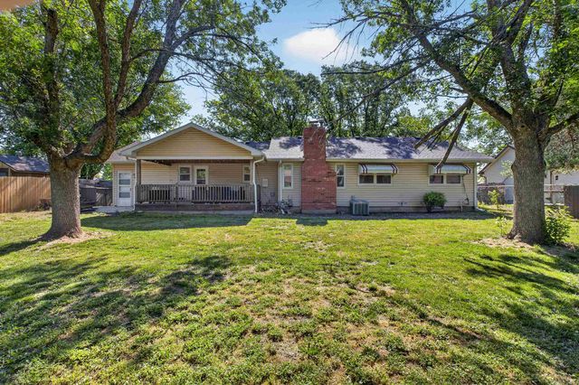 1509 N Westgate St, Wichita, KS 67212