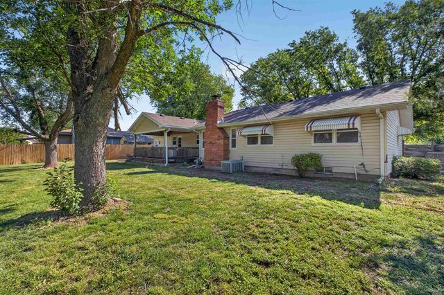 1509 N Westgate St, Wichita, KS 67212