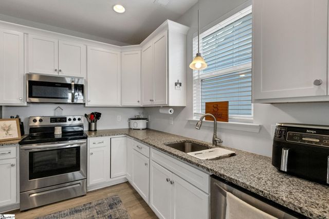 502 Townsend Avenue, Greer, SC 29651