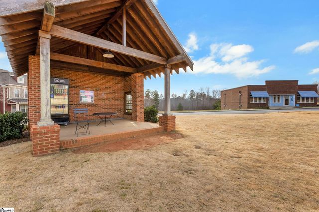 502 Townsend Avenue, Greer, SC 29651