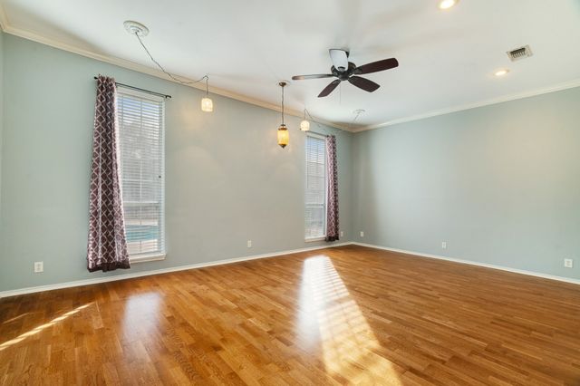 512 Brookes Way, Reno, TX 75462