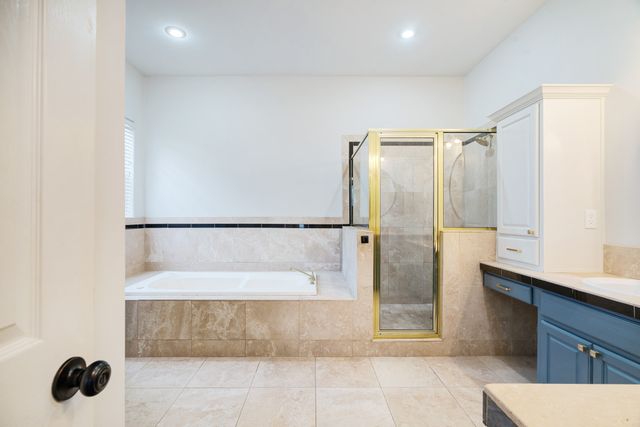 512 Brookes Way, Reno, TX 75462