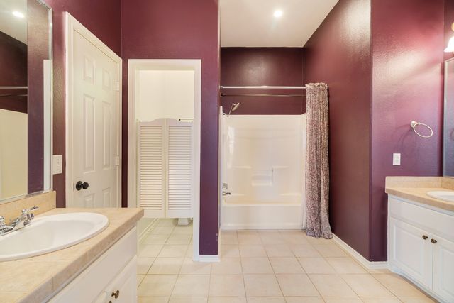 512 Brookes Way, Reno, TX 75462