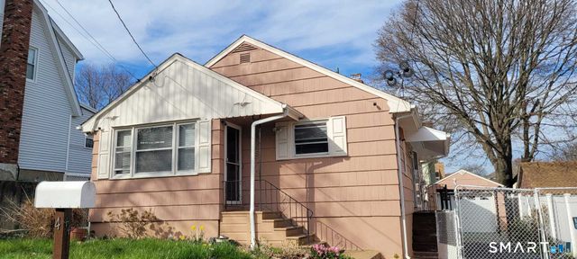 44 Vernon Street, Stratford, CT 06615