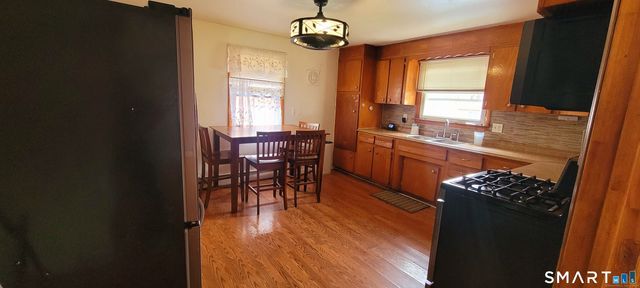 44 Vernon Street, Stratford, CT 06615