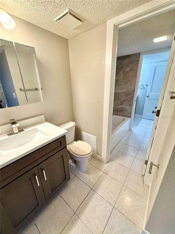 4805 ALT 19 111, Palm Harbor, FL 34683