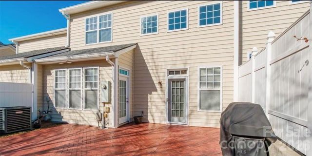 555 Pine Links Drive, Tega Cay, SC 29708