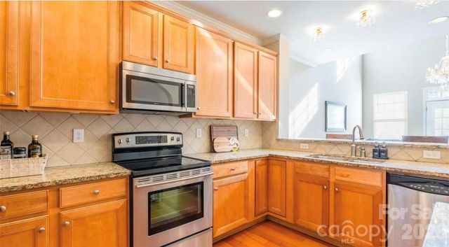 555 Pine Links Drive, Tega Cay, SC 29708