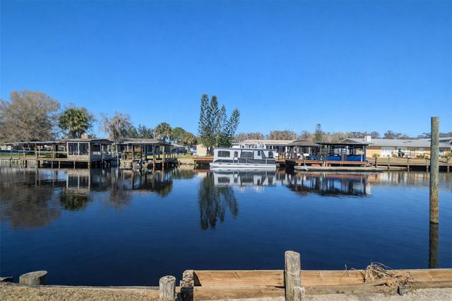 1636 JUNO TRAIL, Astor, FL 32102
