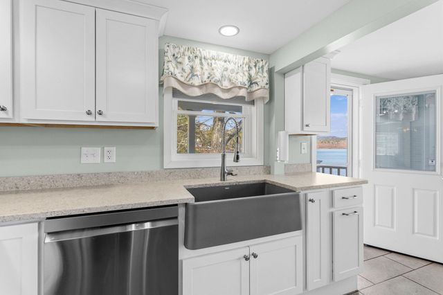 339 Webster Lake Road, Franklin, NH 03235