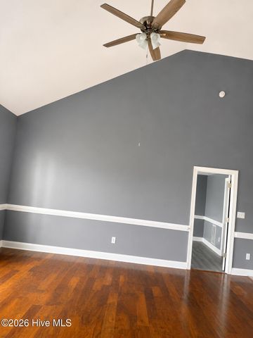 2205 Seagrave Drive, Winterville, NC 28590
