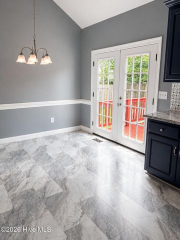 2205 Seagrave Drive, Winterville, NC 28590
