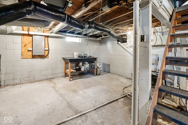 4600 N Old State Road 55, Crawfordsville, IN 47933