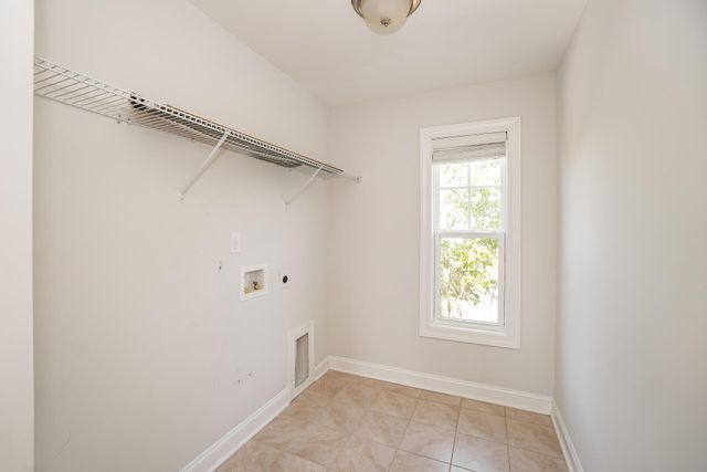 1557 Fort Palmetto Circle, Mount Pleasant, SC 29466