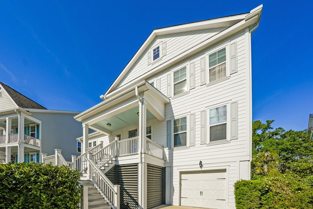 1557 Fort Palmetto Circle, Mount Pleasant, SC 29466