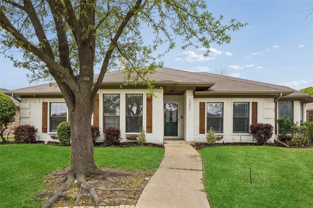 1211 Terrace Drive, Mesquite, TX 75150