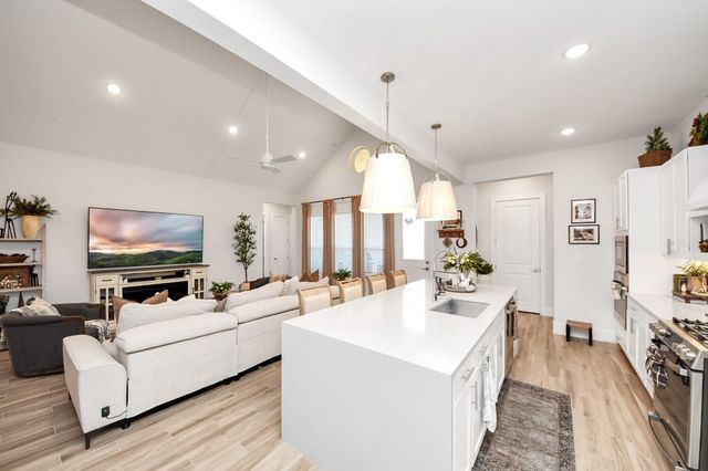 3237 Highland Gate Drive, League City, TX 77573