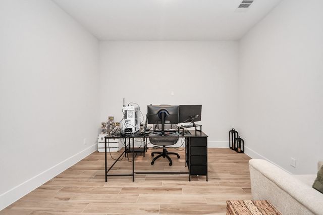 3237 Highland Gate Drive, League City, TX 77573