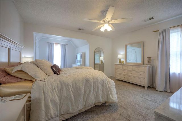 8112 W 129th Street, Overland Park, KS 66213