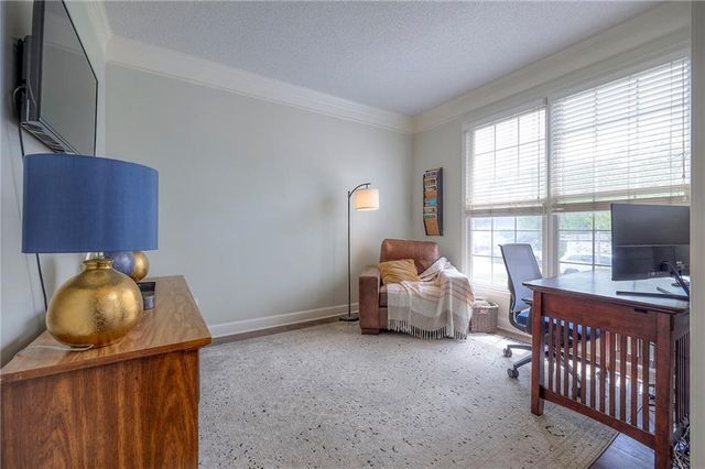 8112 W 129th Street, Overland Park, KS 66213