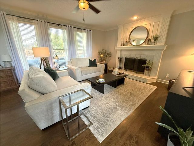 8112 W 129th Street, Overland Park, KS 66213