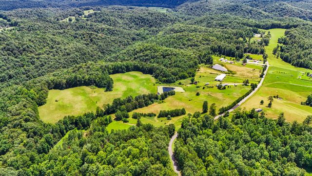 5119 Shoemaker Ridge Ridge, Zoe, KY 41397