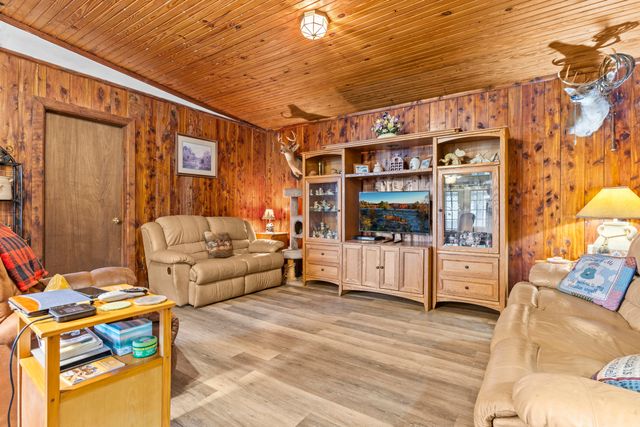 5119 Shoemaker Ridge Ridge, Zoe, KY 41397