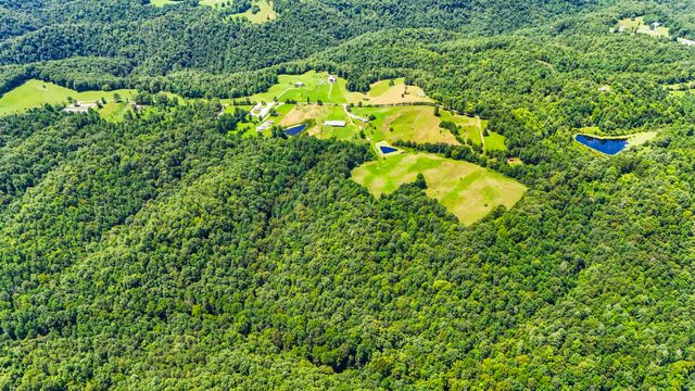 5119 Shoemaker Ridge Ridge, Zoe, KY 41397