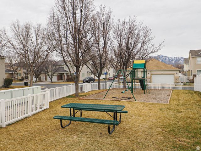 6034 S FAMILY TREE PL, Taylorsville, UT 84123