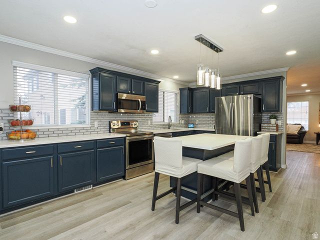 6034 S FAMILY TREE PL, Taylorsville, UT 84123