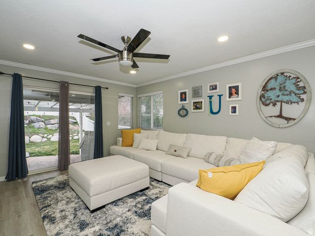 6034 S FAMILY TREE PL, Taylorsville, UT 84123