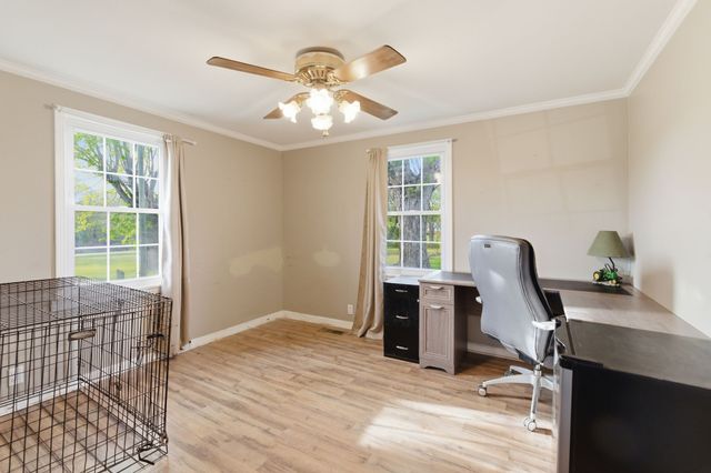 720 Dry Creek Rd, Smithville, TN 37166