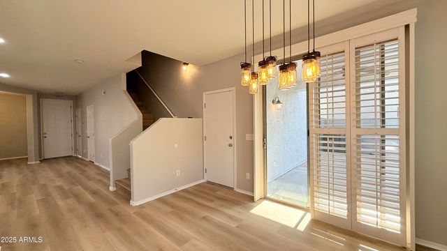 1184 E BOSTON Street, Gilbert, AZ 85295