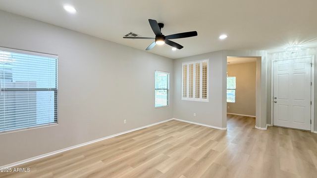 1184 E BOSTON Street, Gilbert, AZ 85295