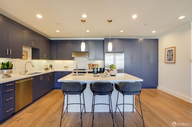 736 Valencia Street 501, San Francisco, CA 94110