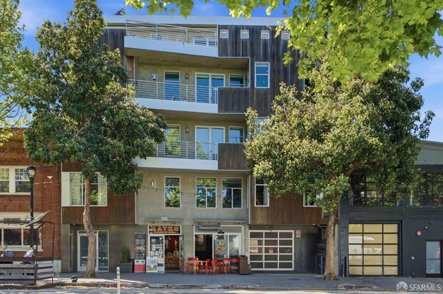 736 Valencia Street 501, San Francisco, CA 94110