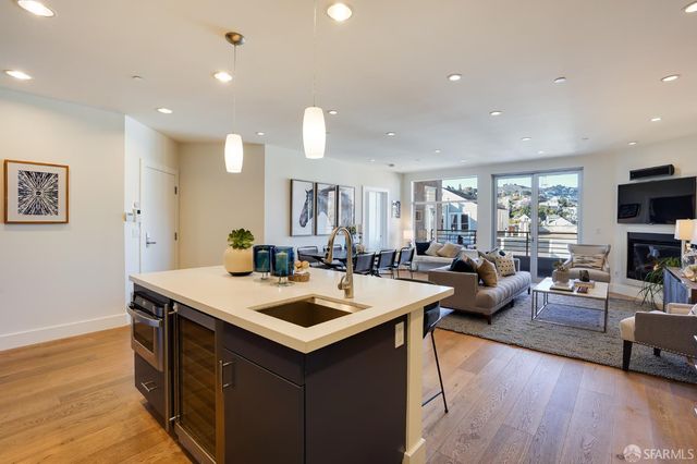 736 Valencia Street 501, San Francisco, CA 94110