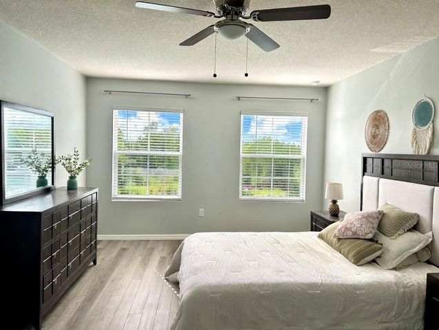 3048 BETHPAGE LOOP, Mount Dora, FL 32757