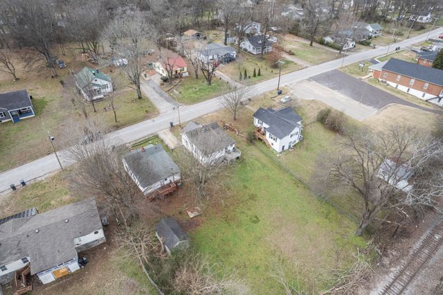 423 Mooresville Pike, Columbia, TN 38401