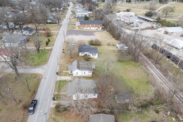 423 Mooresville Pike, Columbia, TN 38401