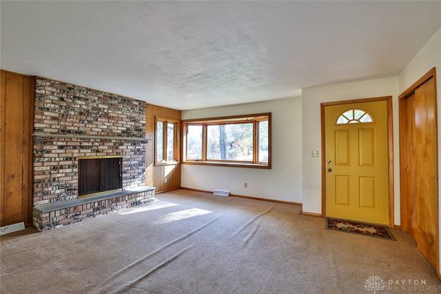 3081 Old Salem Road, Dayton, OH 45415